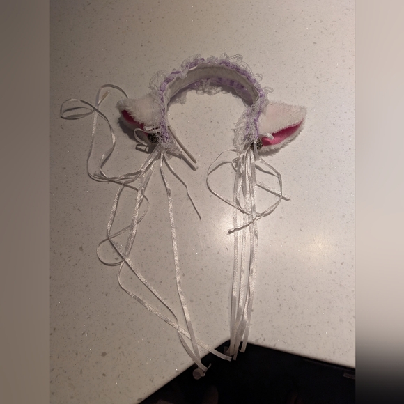 Cat Ears Headband - Picture 1 of 2